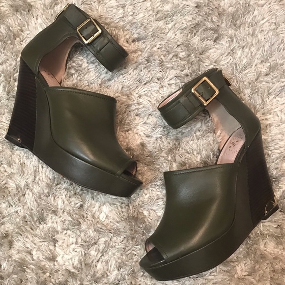 Vince Camuto Shoes - Vince Camuto Wiver Platform Wedges